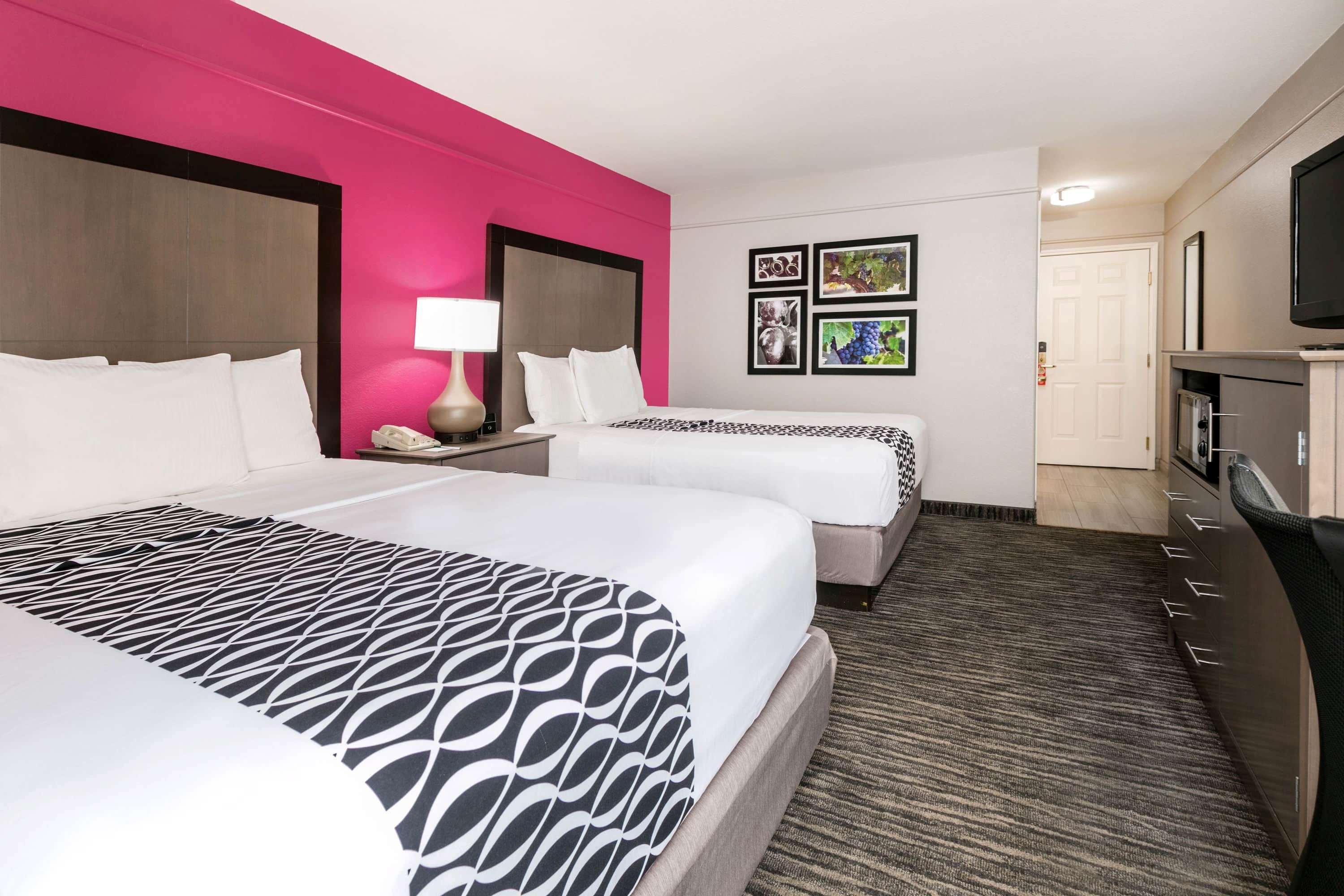 Hotel La Quinta By Wyndham 3*