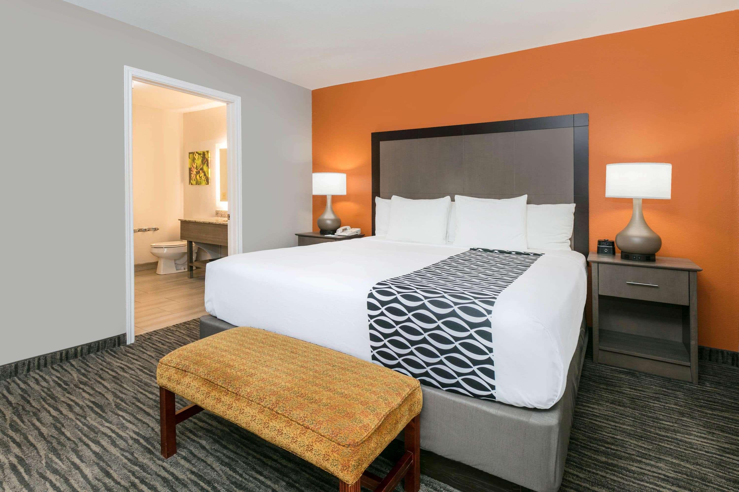 La Quinta By Wyndham Fredericksburg