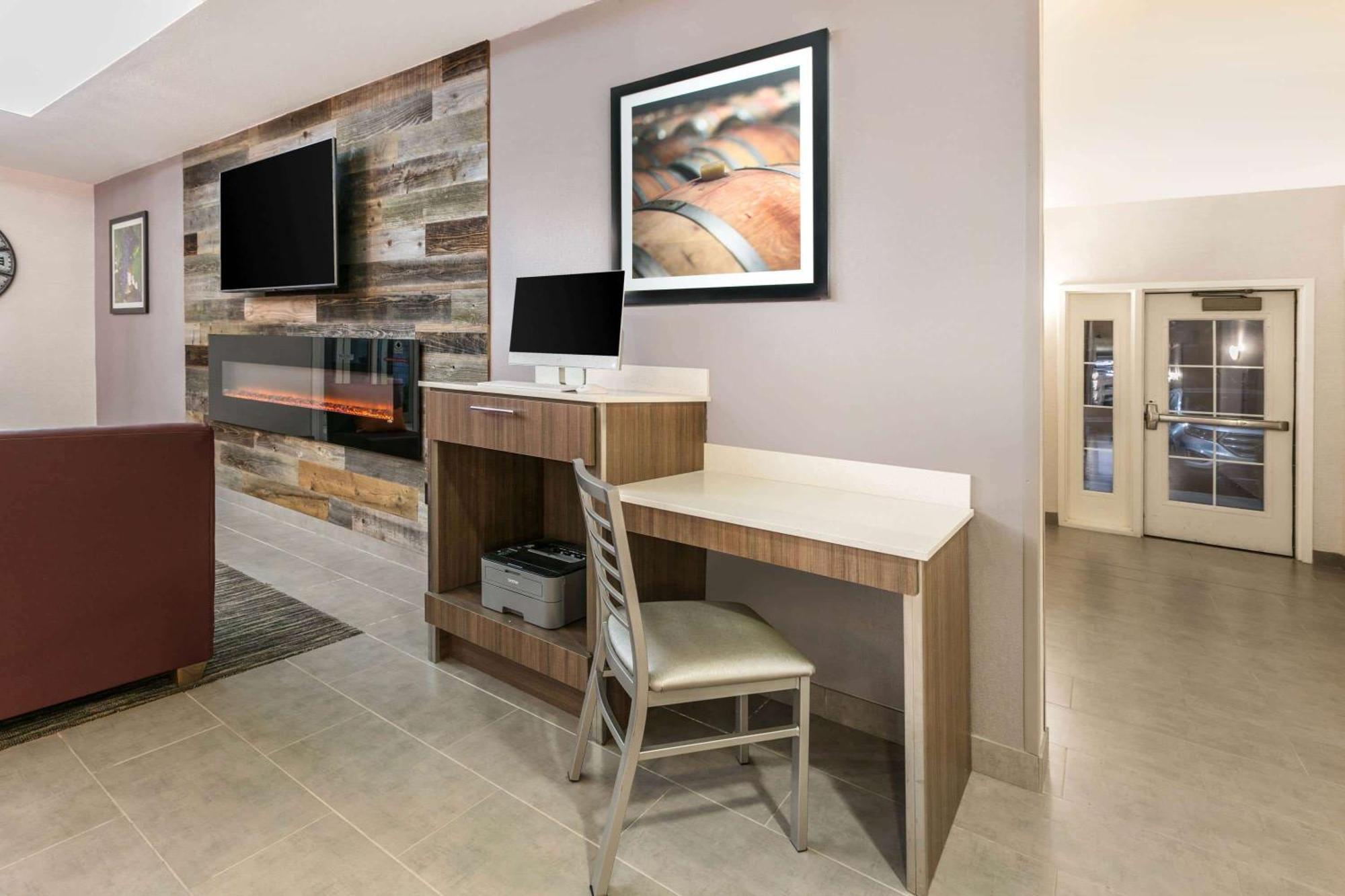 La Quinta By Wyndham Hotel 3*